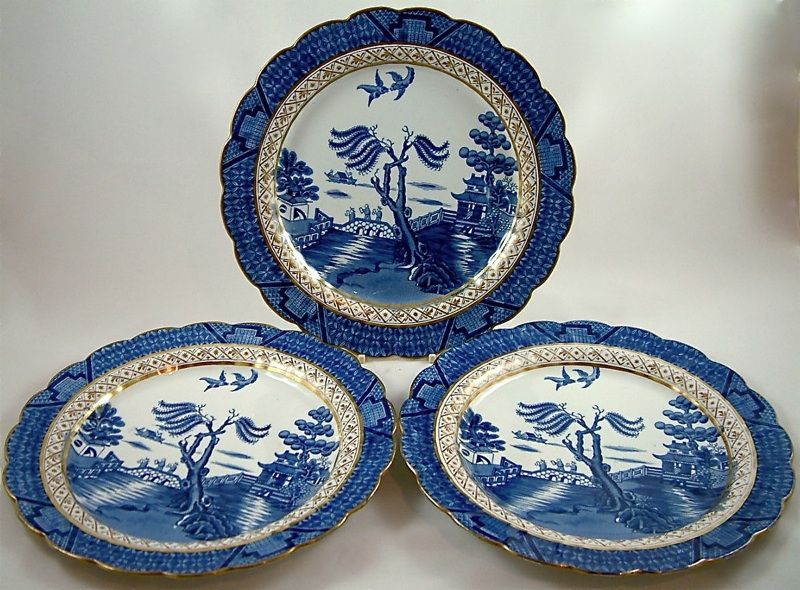 Antique Booths Real Old Willow 10 25 Dinner Plates x 3 9072 Full Gilt