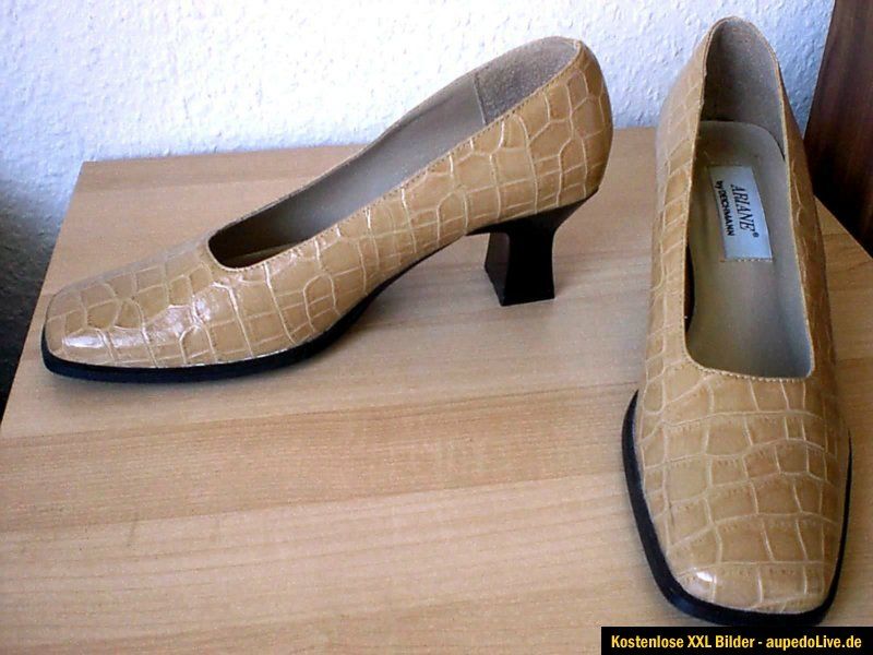 Damen Schuhe Beige Lack Krokodil Gr.38 ARIANE