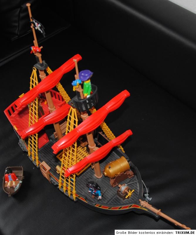 grosses Playmobil Piraten schiff mit Zubehör gebraucht 60 cm lang